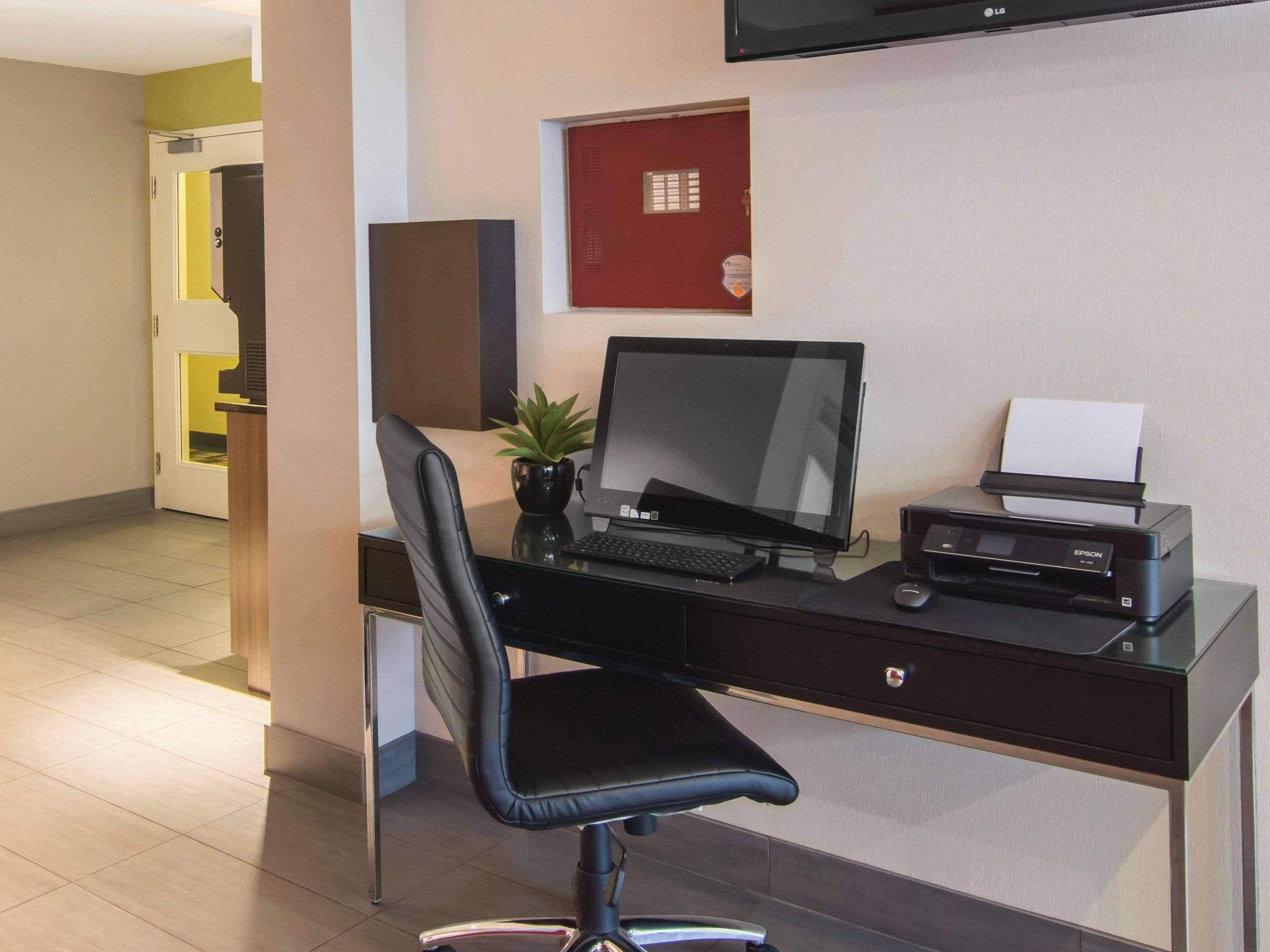 Comfort Inn Airport East Québec Esterno foto